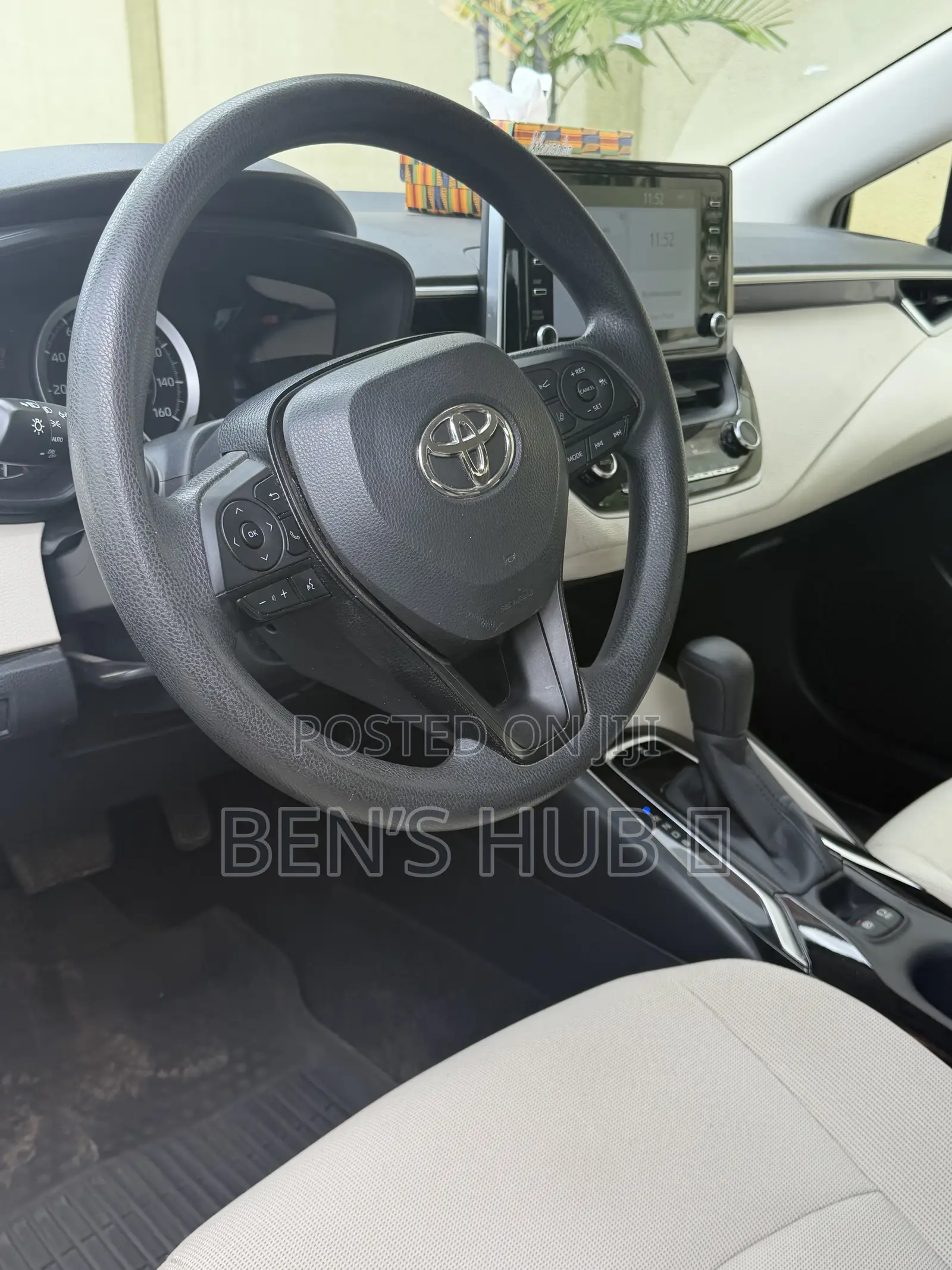 Toyota Corolla LE 2021 Black