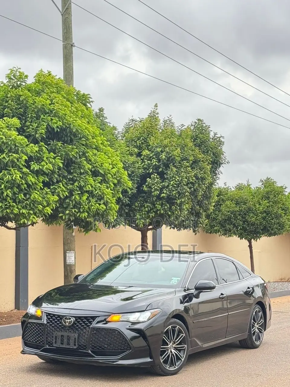 Toyota Avalon 2020 Black