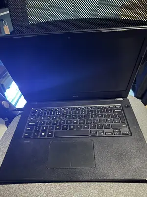 Laptop Dell Latitude 3480 8GB Intel Core i5 SSD 256GB