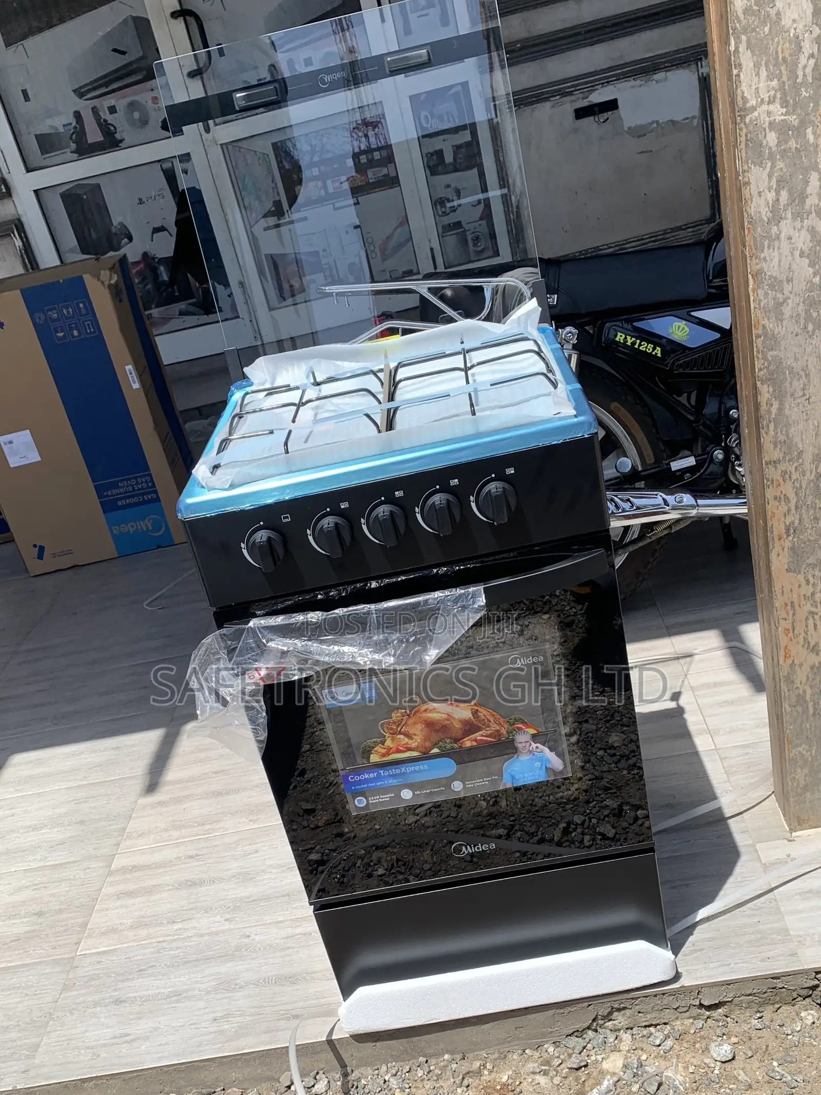 Lovely Design Midea 4 Burner Gas Cooker Lack Mirror