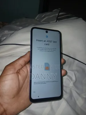 New Motorola Moto G 8 GB Blue