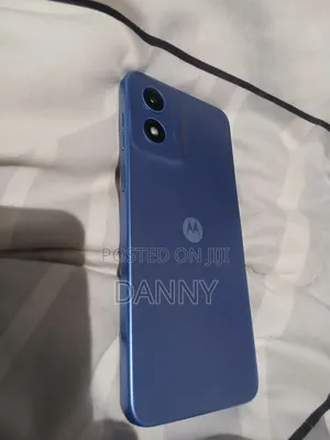 New Motorola Moto G 8 GB Blue