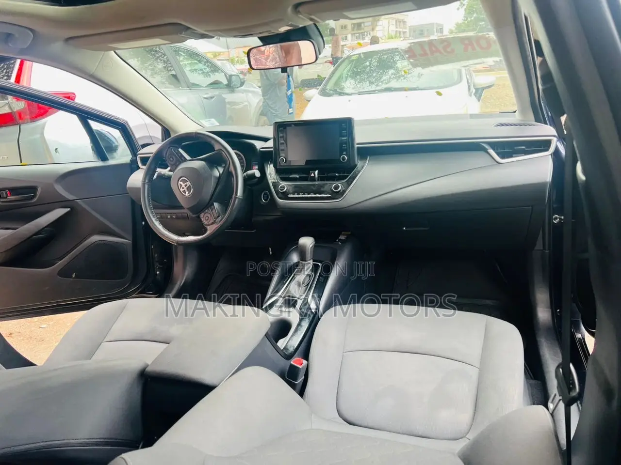 Toyota Corolla LE 2022 Blue