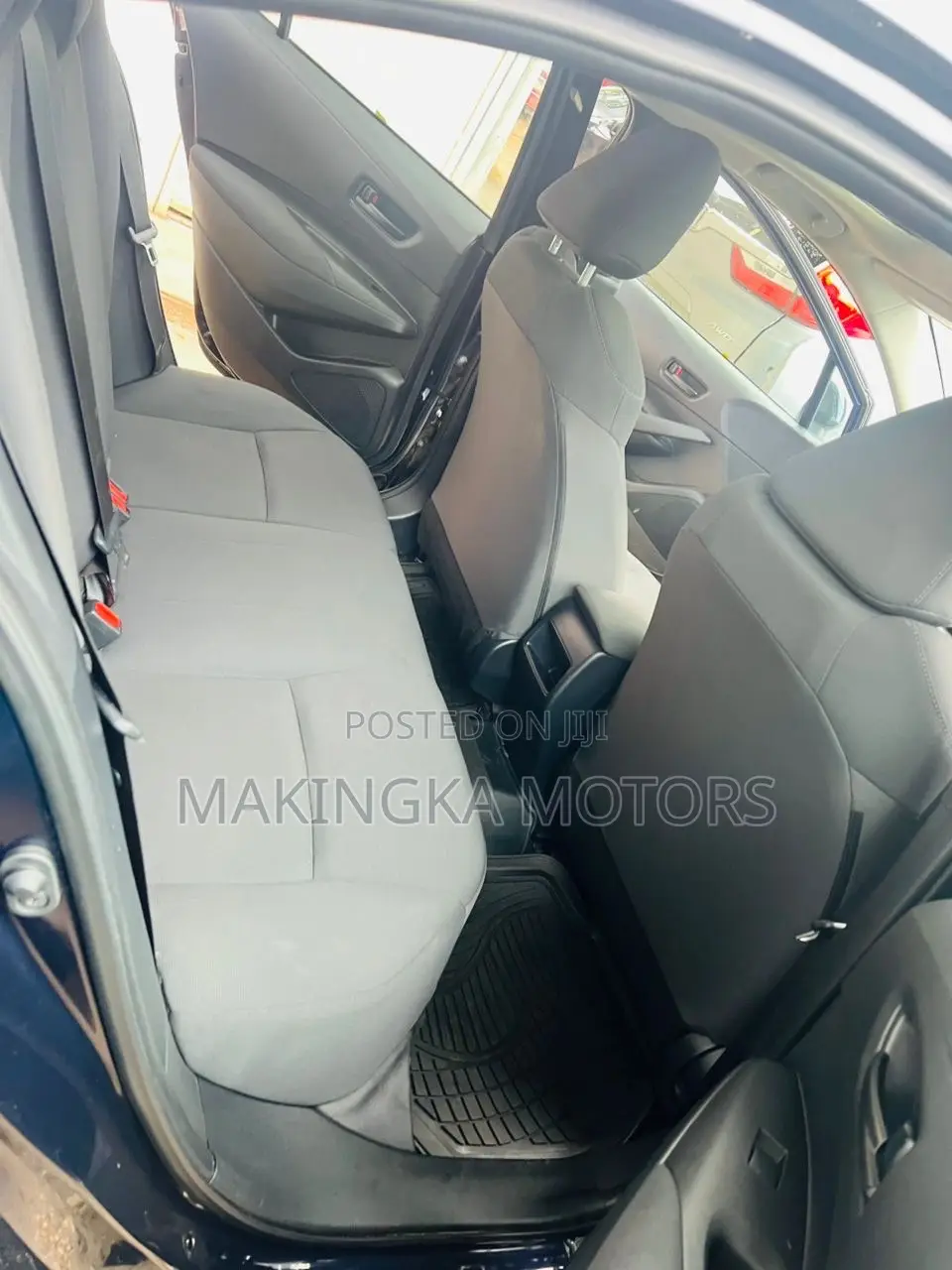 Toyota Corolla LE 2022 Blue