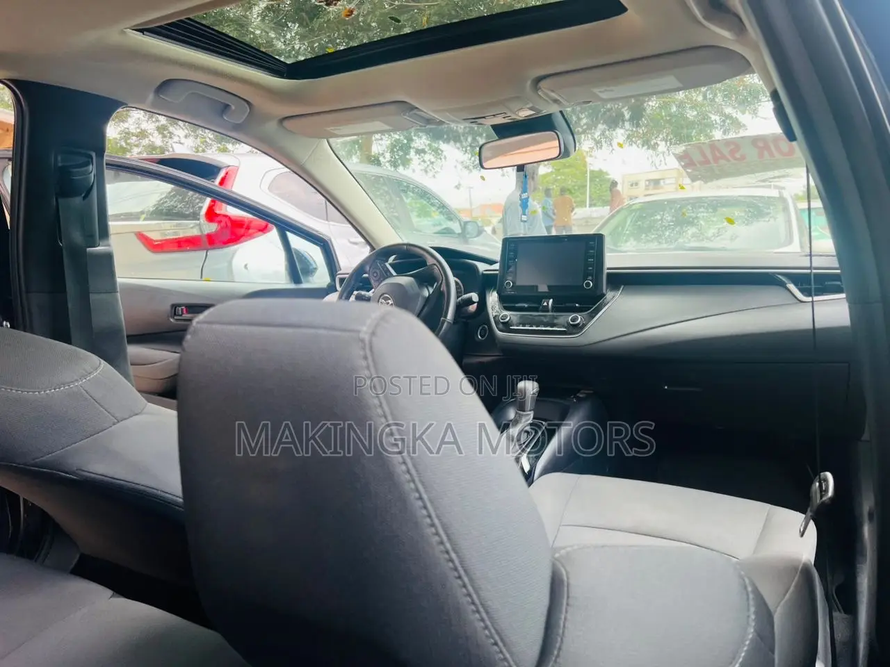 Toyota Corolla LE 2022 Blue