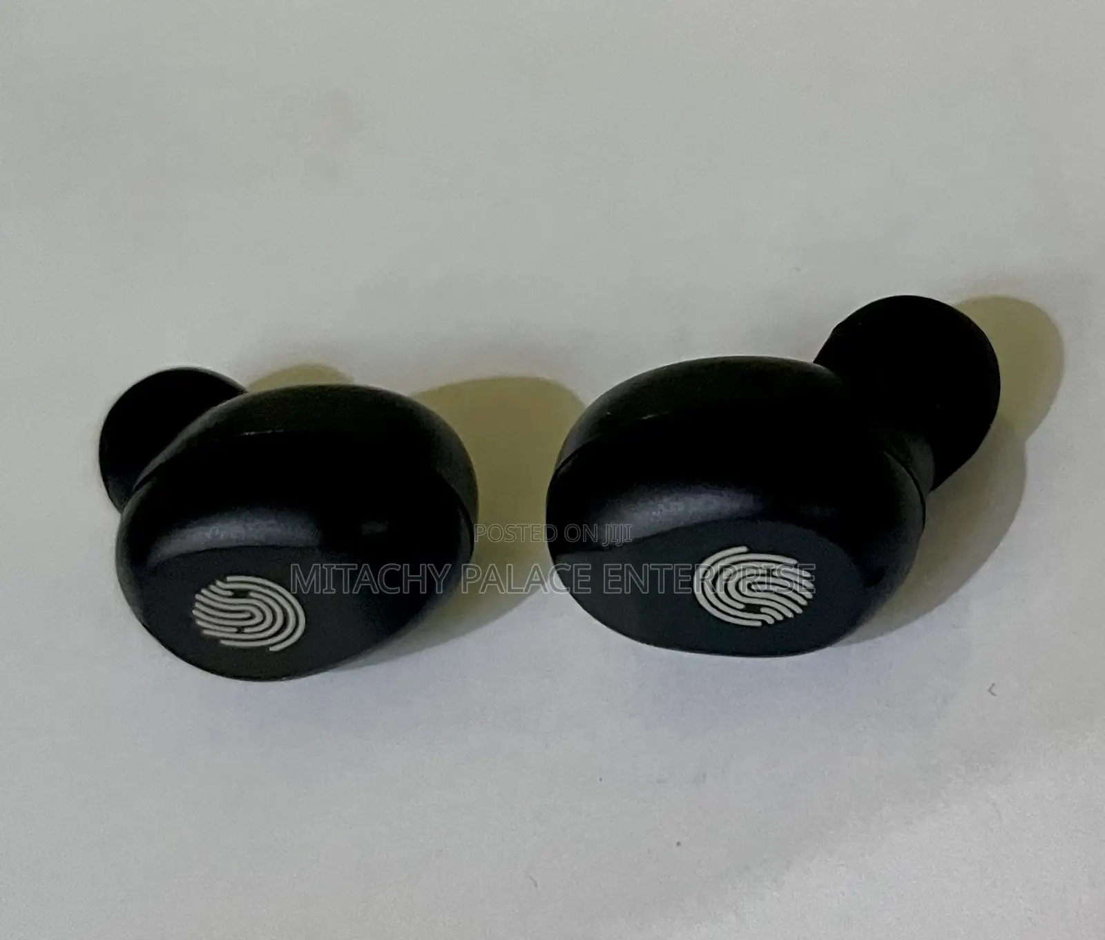 JBL in Ear Hook Earbuds