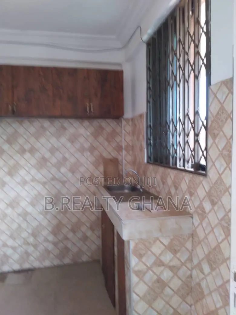1bdrm House in Spintex for rent