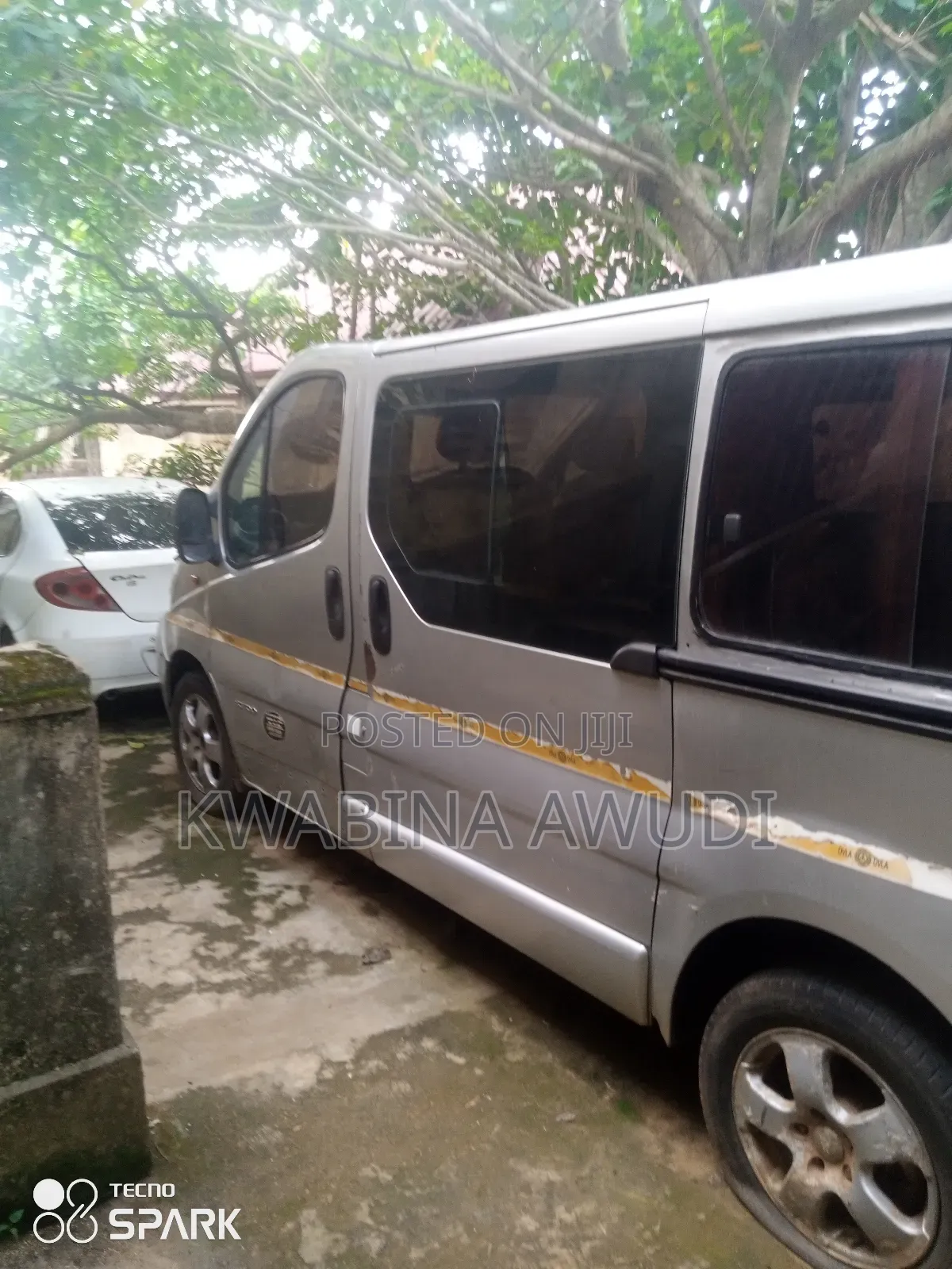 Renault Trafic 1981 Silver