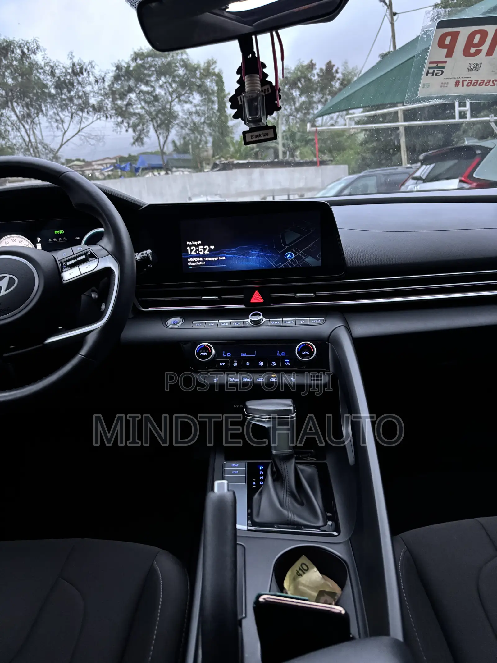 Hyundai Elantra Limited 2023 Black
