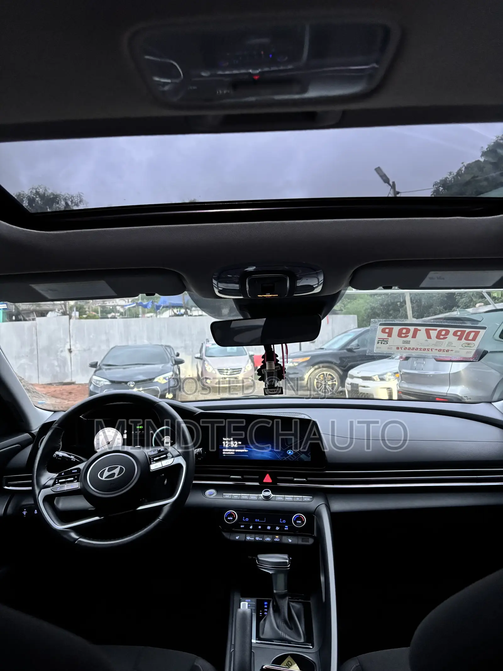 Hyundai Elantra Limited 2023 Black