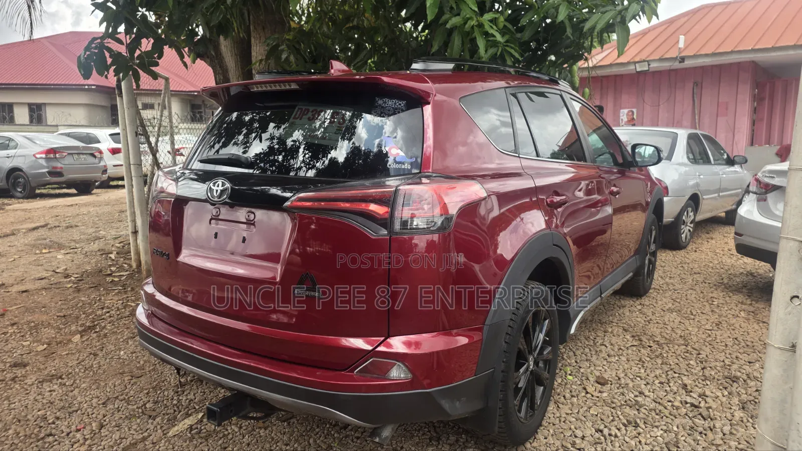 Toyota RAV4 XLE 4dr SUV AWD (2.5L 4cyl 6A) 2018 Red