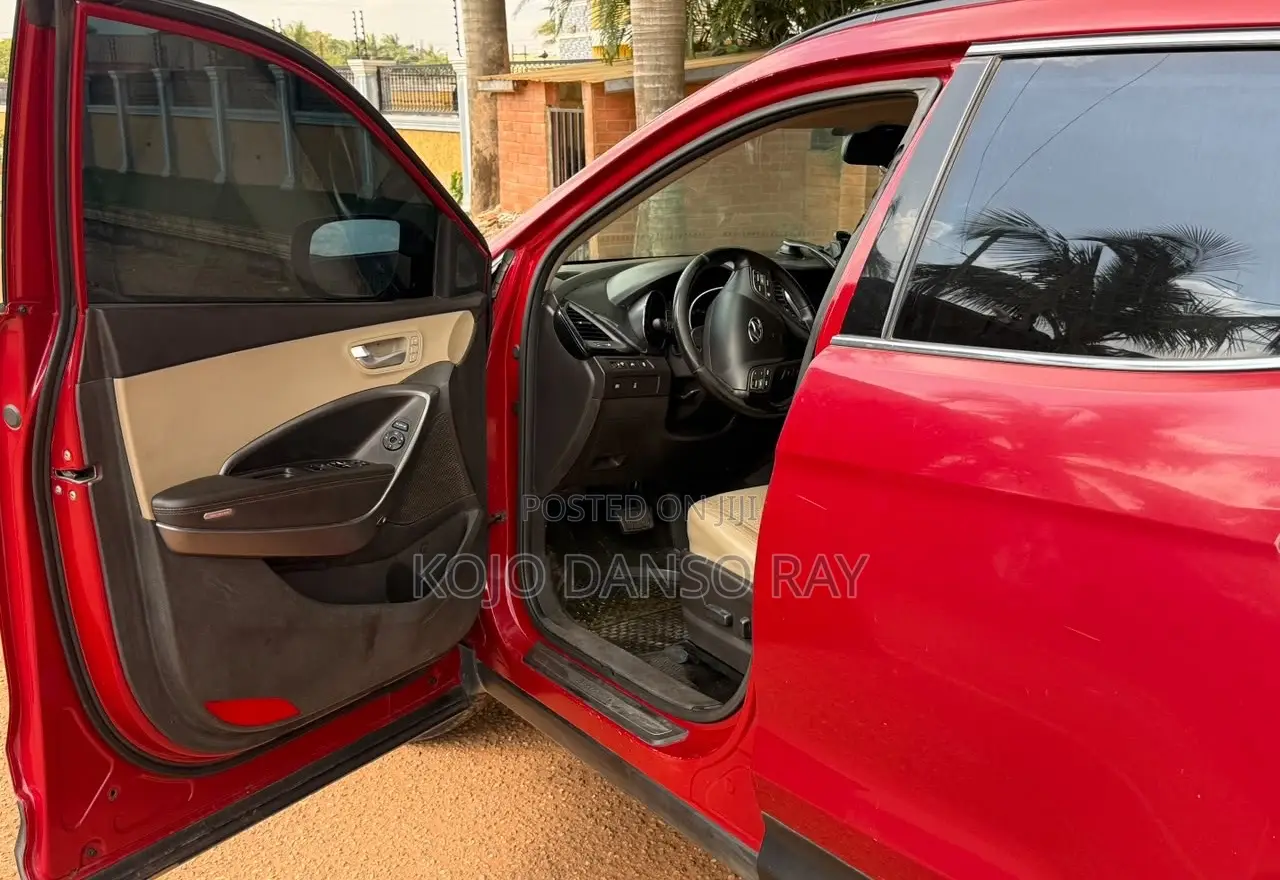 Hyundai Santa Fe Sport 2013 Red