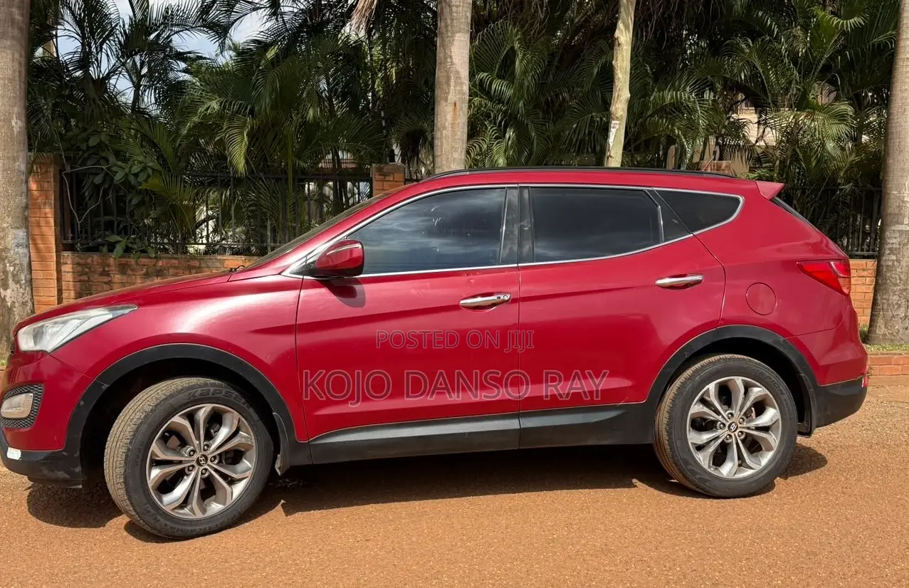 Hyundai Santa Fe Sport 2013 Red
