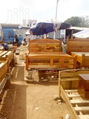 All Wood Queen Size Bed