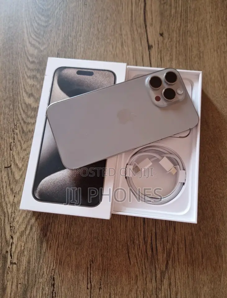 Apple iPhone 15 Pro Max 512 GB Silver