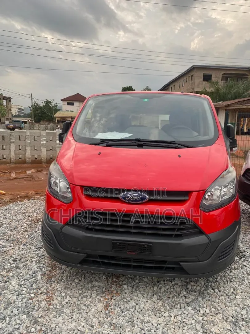 Ford Transit 2015 Red