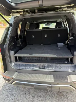 Lexus LX 700h 2025 Green