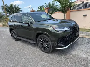 Lexus LX 700h 2025 Green