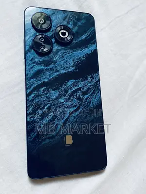 BLU G84 256 GB Black