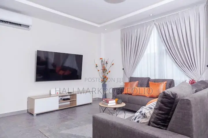 Furnished 1bdrm Apartment in Park Apartment, Cantonments for sale