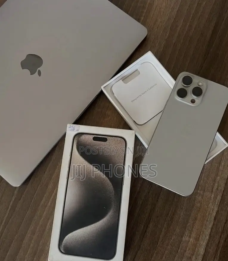 Apple iPhone 15 Pro Max 512 GB Silver