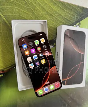 Apple iPhone 16 Pro Max 512 GB Gold