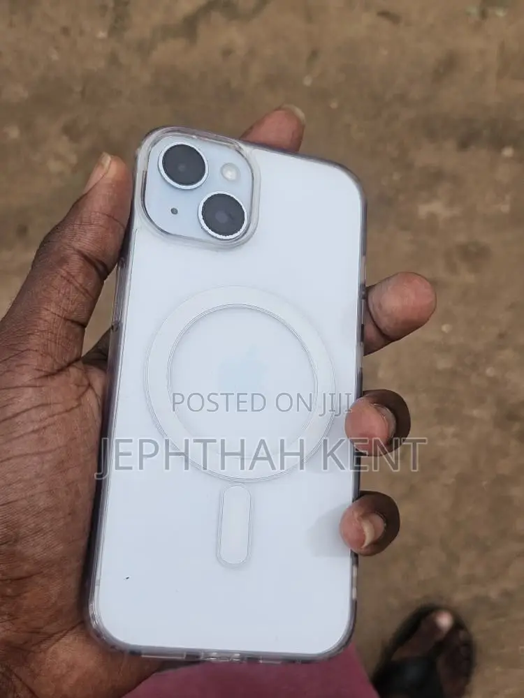 Apple iPhone 15 128 GB White