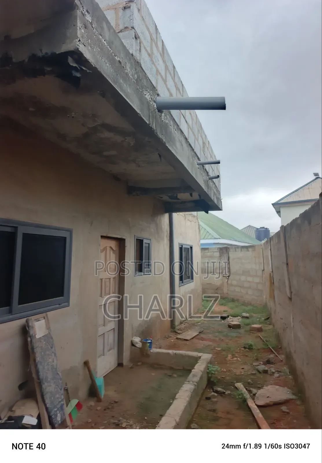 4bdrm Duplex in New Site for sale