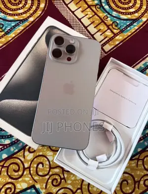 Apple iPhone 15 Pro Max 512 GB Silver