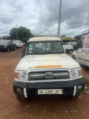 Toyota Land Cruiser 79 Series 2010 White