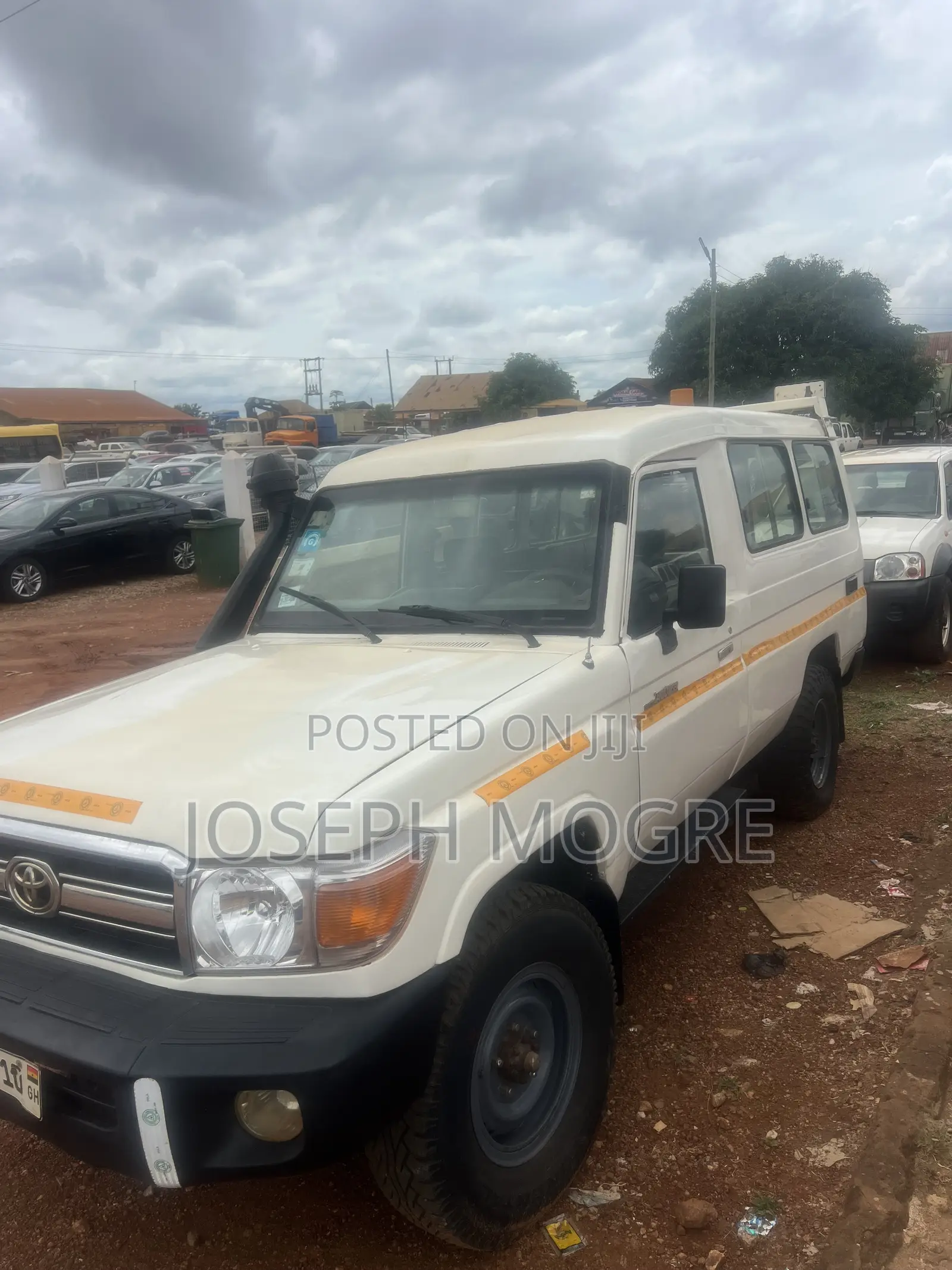 Toyota Land Cruiser 79 Series 2010 White