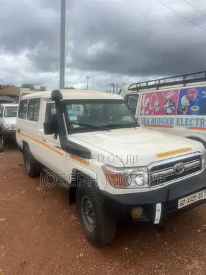 Toyota Land Cruiser 79 Series 2010 White