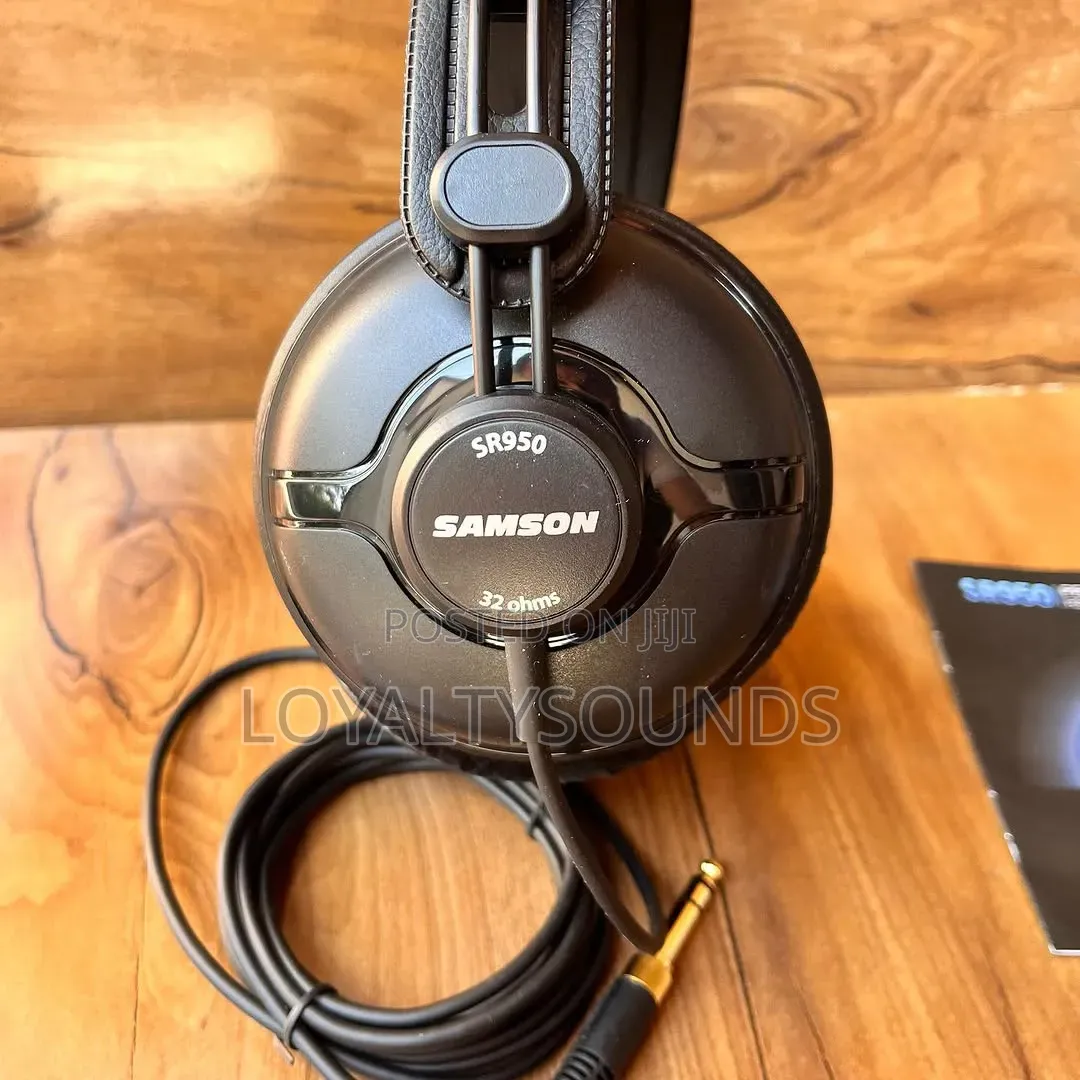 Samson Sr950 Professional Studio Reference Headphones