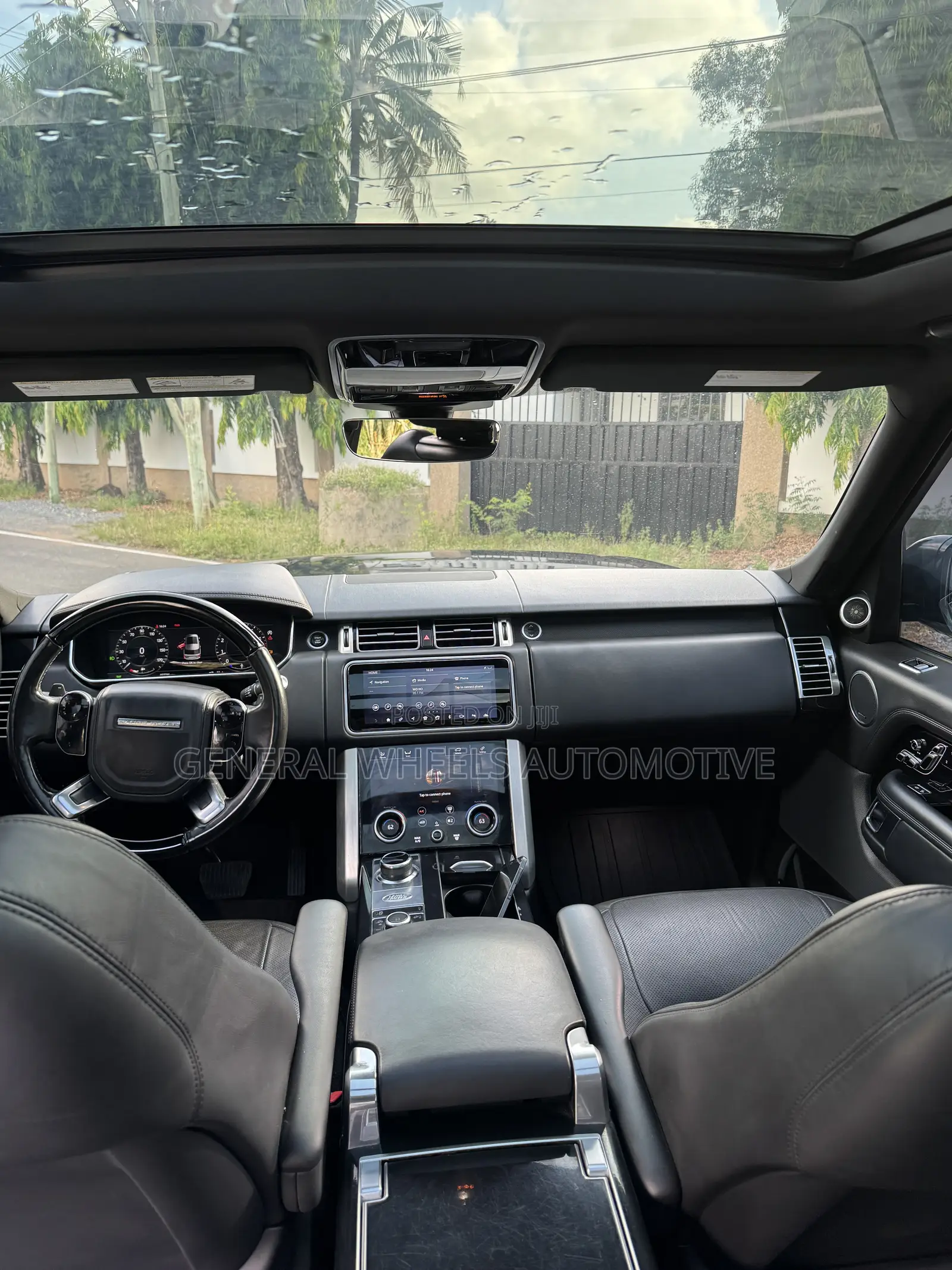 Land Rover Range Rover Vogue 2019 Black