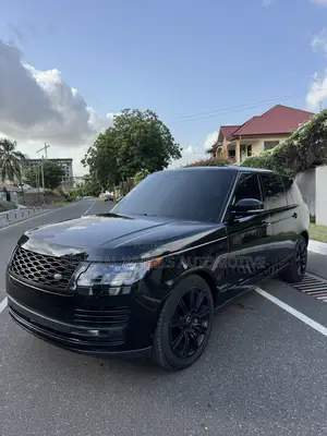 Land Rover Range Rover Vogue 2019 Black