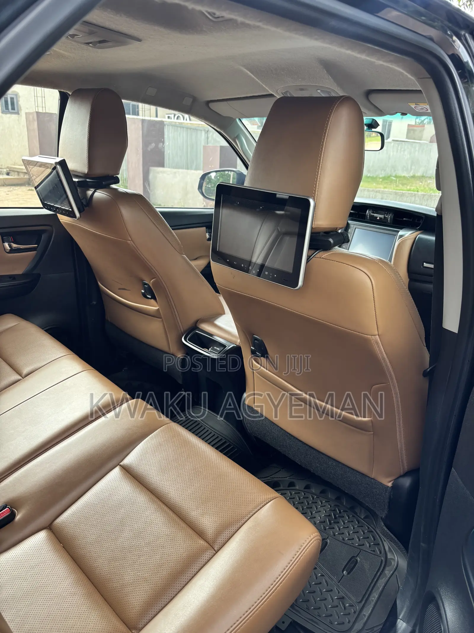 Toyota Fortuner 2.4 D AWD 2018 Black