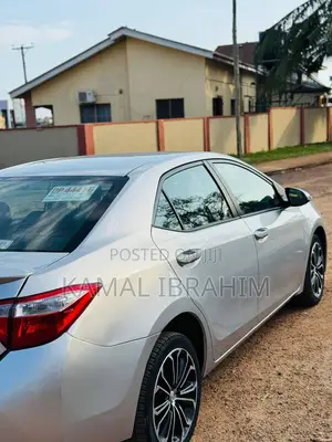 Toyota Corolla S 4dr Sedan (1.8L 4cyl CVT) 2016 Silver