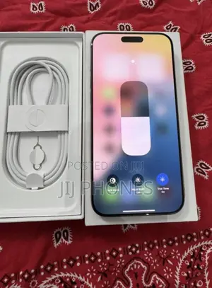 Apple iPhone 16 Pro Max 256 GB Gold