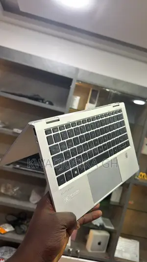 Laptop HP EliteBook x360 1030 G7 16GB Intel Core i7 SSD 256GB