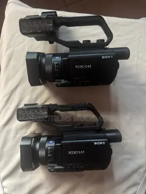 Sony PXW X70