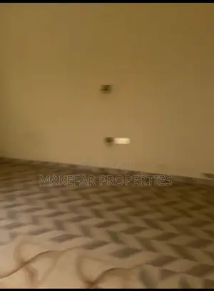 3bdrm House in Lake Side Estate for rent