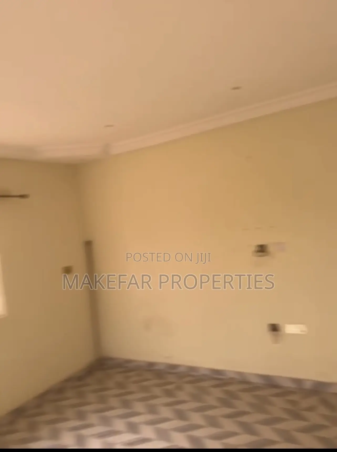 3bdrm House in Lake Side Estate for rent