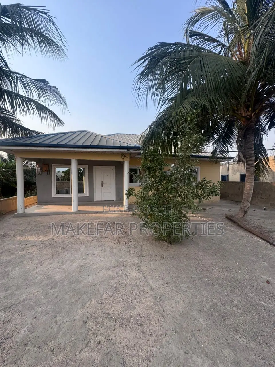 3bdrm House in Lake Side Estate for rent