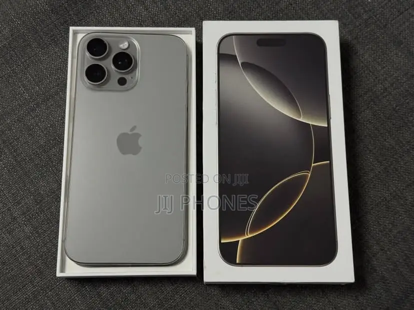 Apple iPhone 16 Pro Max 256 GB Silver