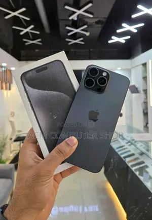 New Apple iPhone 15 Pro 512 GB Black