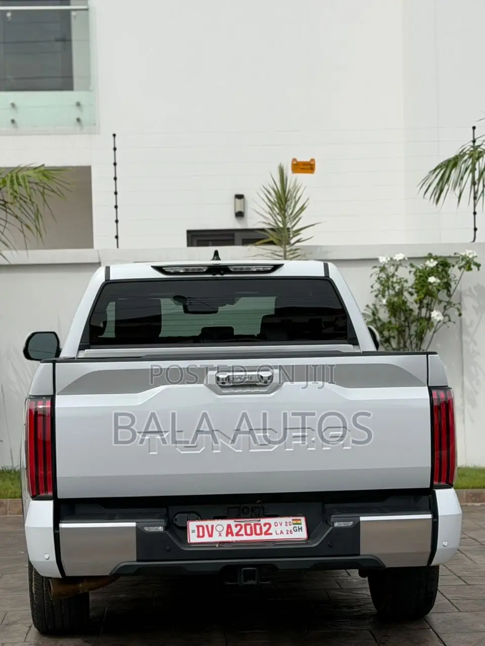 Toyota Tundra Limited 2022 White