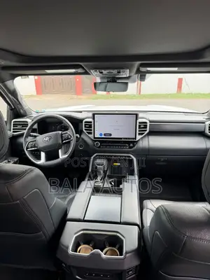 Toyota Tundra Limited 2022 White