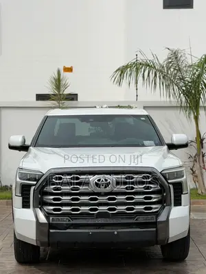 Toyota Tundra Limited 2022 White