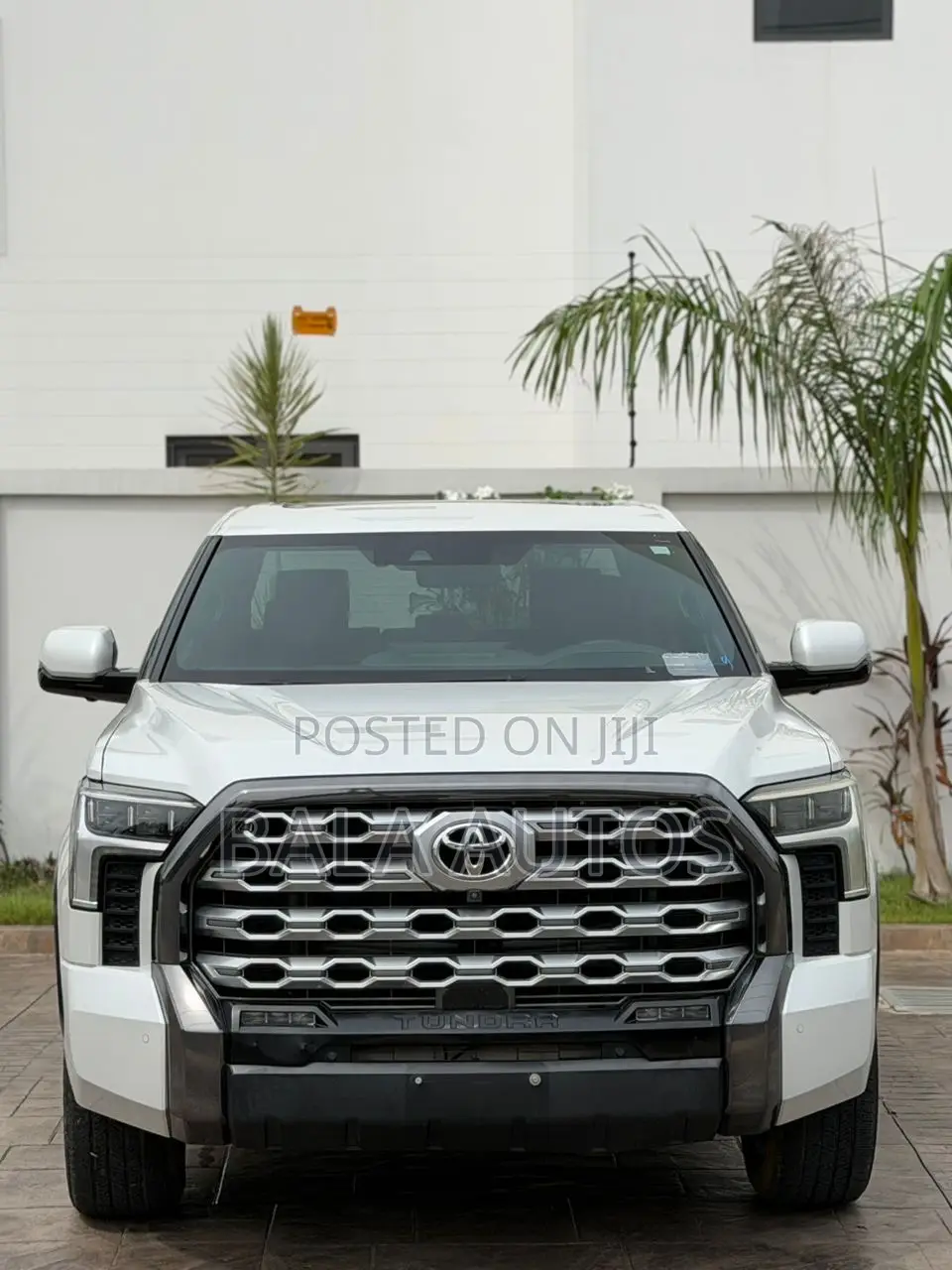 Toyota Tundra Limited 2022 White