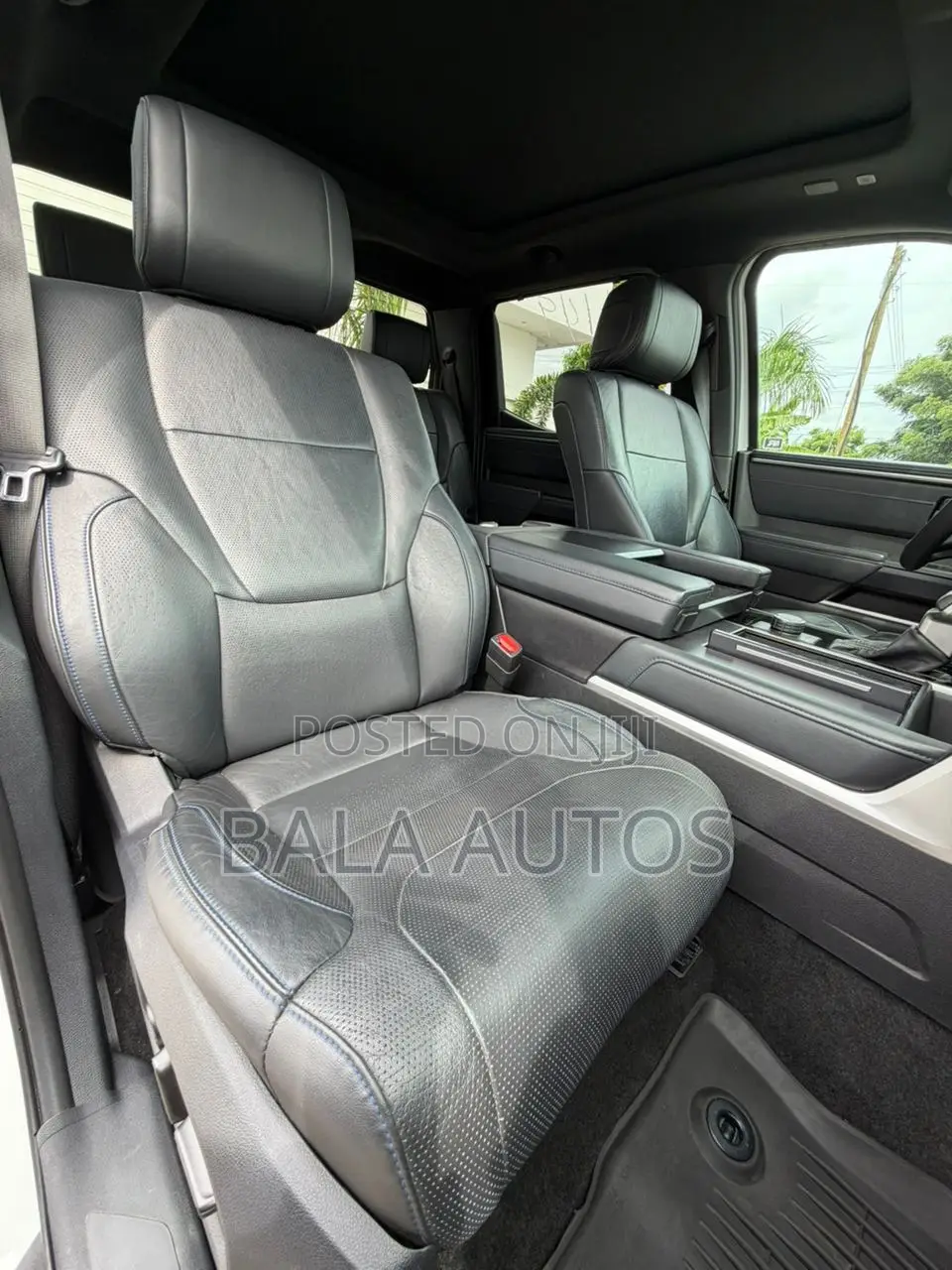 Toyota Tundra Limited 2022 White